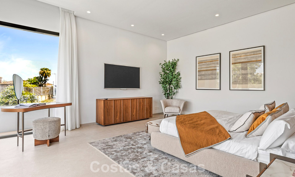 Contemporary luxury villa for sale in the green hills near San Pedro in Marbella - Benahavis 784362