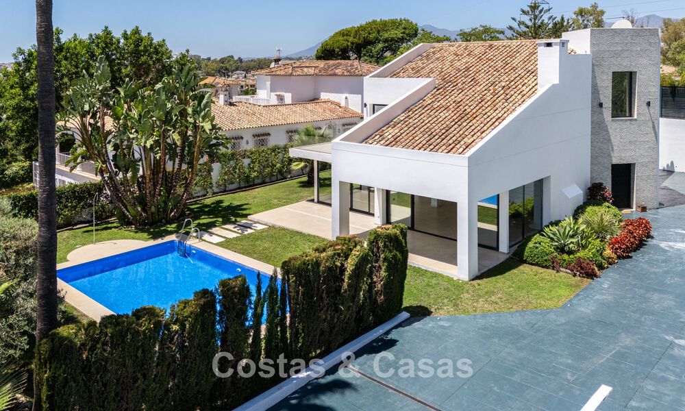 Villa with Mediterranean charm and a modern touch for sale near the center of San Pedro, Marbella 784379