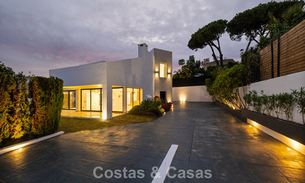 Villa with Mediterranean charm and a modern touch for sale near the center of San Pedro, Marbella 784381