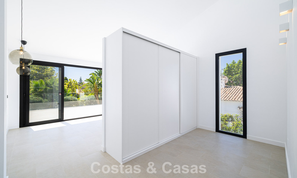 Villa with Mediterranean charm and a modern touch for sale near the center of San Pedro, Marbella 784413