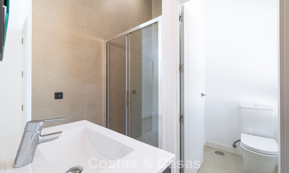Villa with Mediterranean charm and a modern touch for sale near the center of San Pedro, Marbella 784421