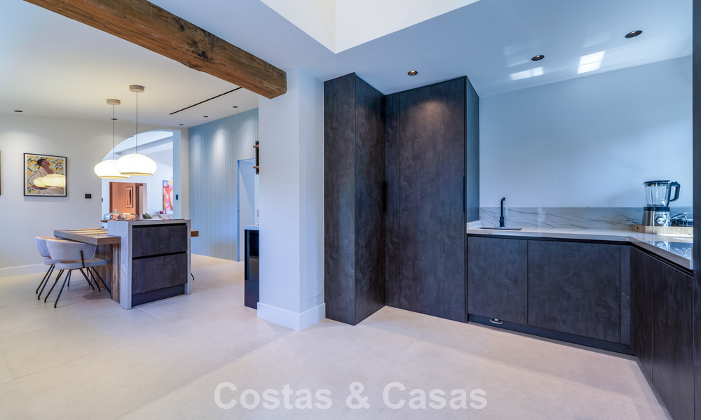Exclusive, single-story villa for sale just steps from the beach and amenities in San Pedro and Puerto Banus, Marbella 784437