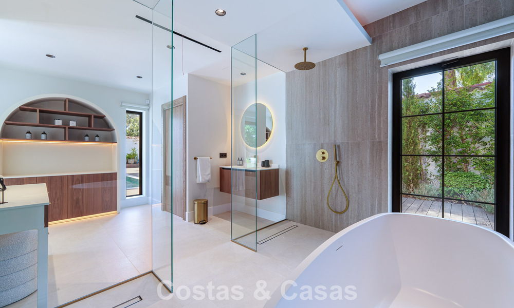 Exclusive, single-story villa for sale just steps from the beach and amenities in San Pedro and Puerto Banus, Marbella 784443
