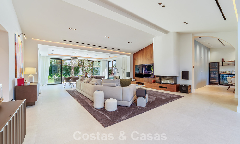 Exclusive, single-story villa for sale just steps from the beach and amenities in San Pedro and Puerto Banus, Marbella 784460