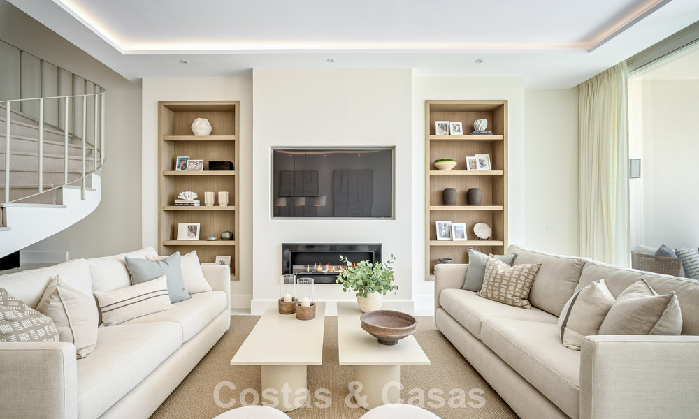 Stunningly renovated townhouse for sale on the frontline of La Quinta golf in Marbella - Benahavis 784547