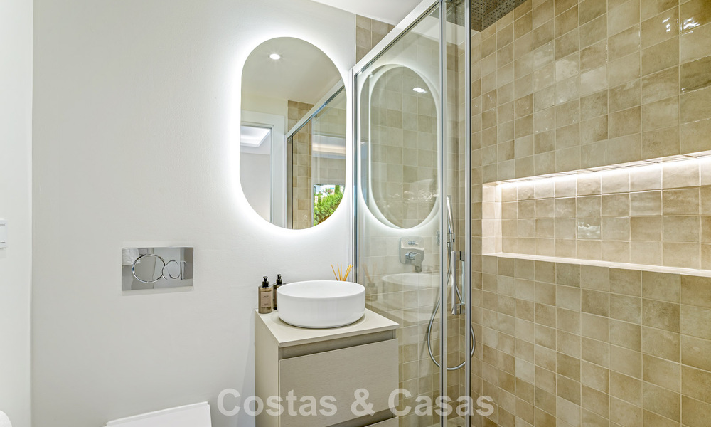 Stunningly renovated townhouse for sale on the frontline of La Quinta golf in Marbella - Benahavis 784556
