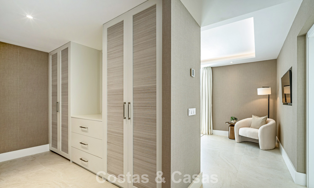 Stunningly renovated townhouse for sale on the frontline of La Quinta golf in Marbella - Benahavis 784560