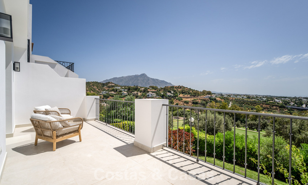 Stunningly renovated townhouse for sale on the frontline of La Quinta golf in Marbella - Benahavis 784564