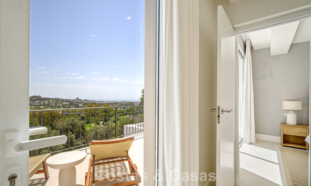 Stunningly renovated townhouse for sale on the frontline of La Quinta golf in Marbella - Benahavis 784572