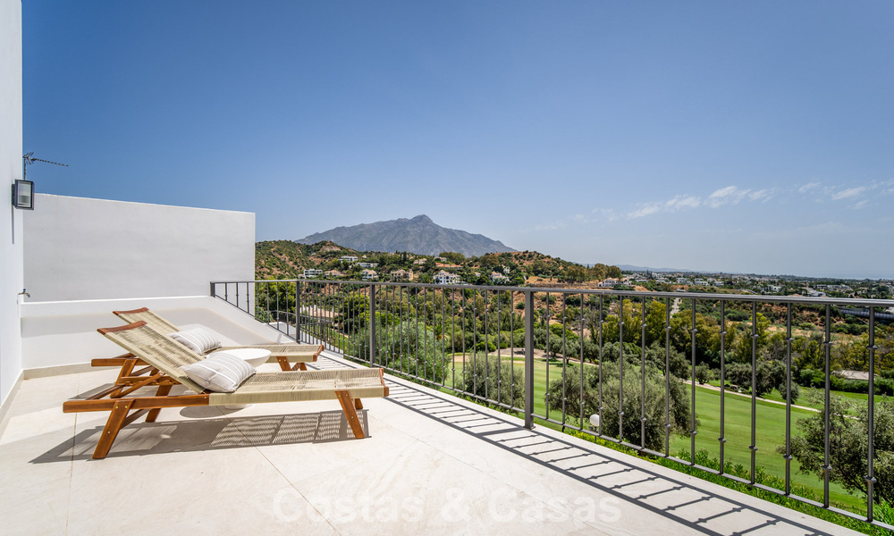 Stunningly renovated townhouse for sale on the frontline of La Quinta golf in Marbella - Benahavis 784573