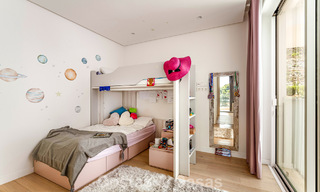 Contemporary luxury apartment with sea views for sale in a boutique complex near Marbella town 784604 