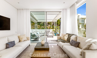 Contemporary luxury apartment with sea views for sale in a boutique complex near Marbella town 784605 