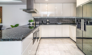 Luxury apartment for sale in the prestigious Puente Romano resort on Marbella's Golden Mile 784655 