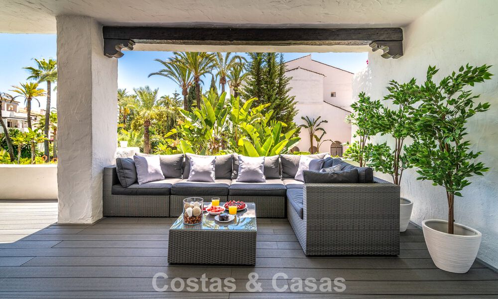 Luxury apartment for sale in the prestigious Puente Romano resort on Marbella's Golden Mile 784663