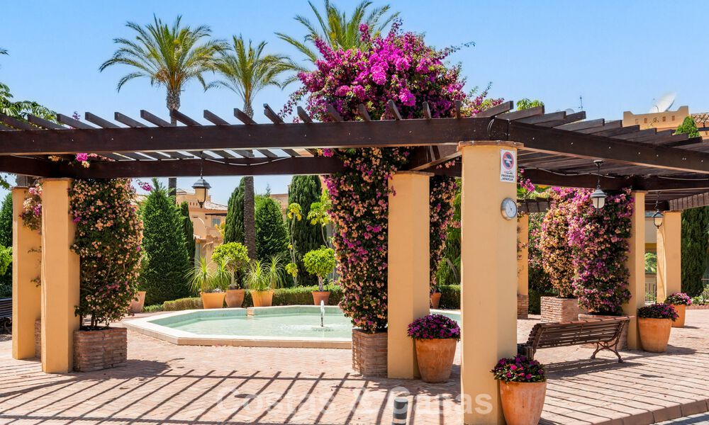 Apartments for sale at Four Seasons in Los Flamingos Golf, Benahavis - Marbella 784485