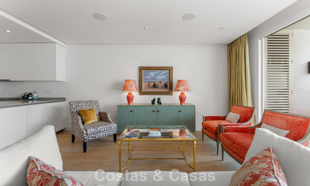 3-bedroom apartment in a boutique complex for sale in Puente Romano on Marbella's Golden Mile 784525