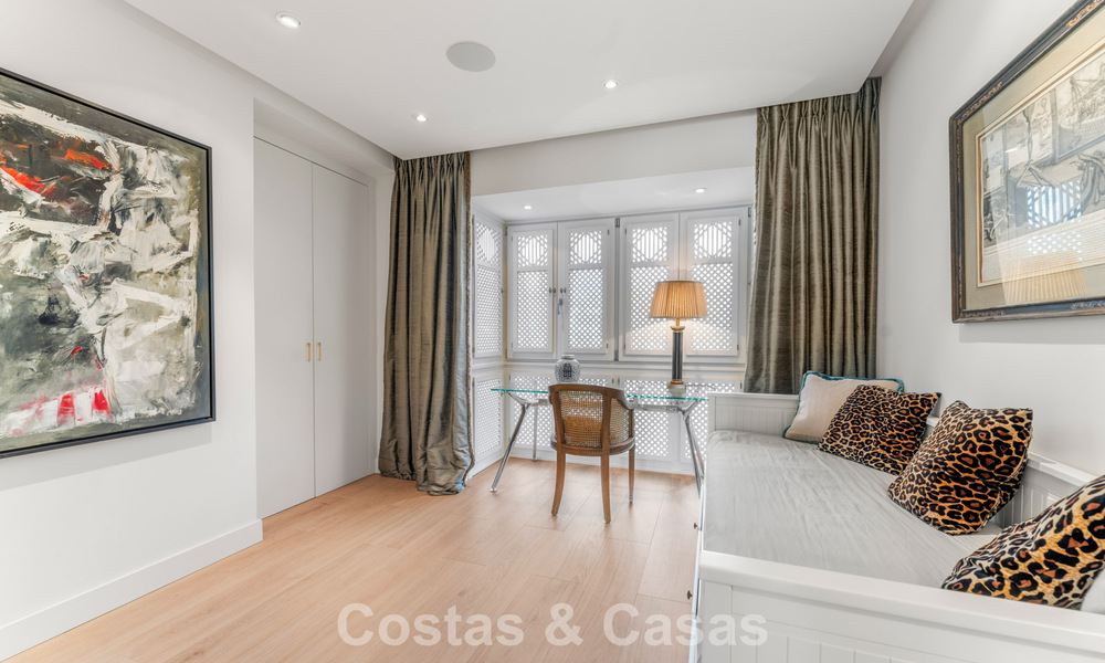 3-bedroom apartment in a boutique complex for sale in Puente Romano on Marbella's Golden Mile 784530