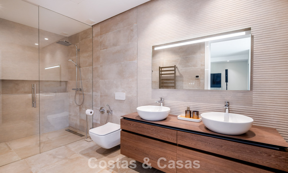 Impressive villa with authentic architecture and sea views for sale in Sierra Blanca on Marbella's Golden Mile 784627