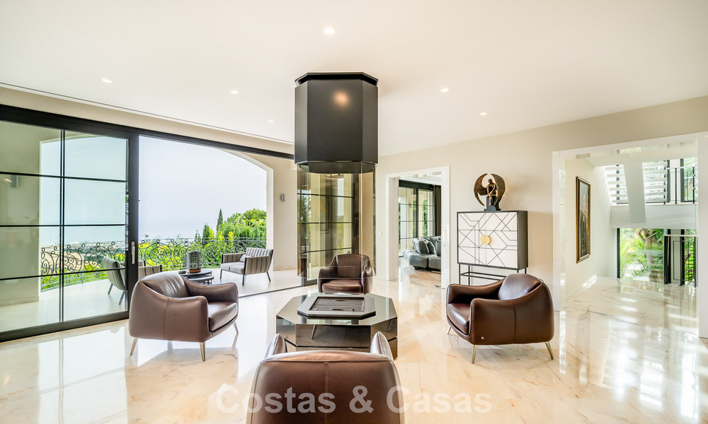 Impressive villa with authentic architecture and sea views for sale in Sierra Blanca on Marbella's Golden Mile 784639