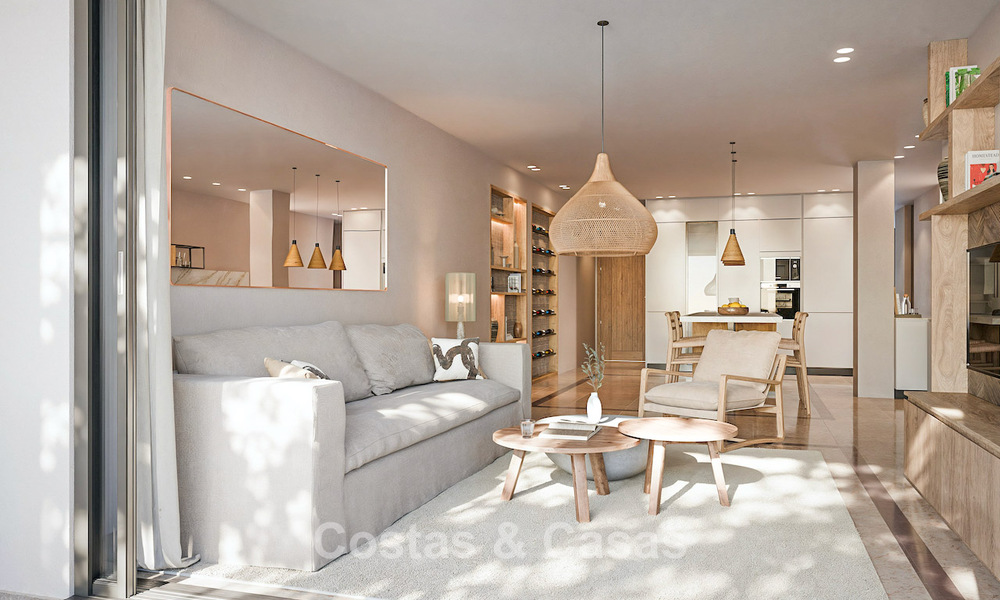 Renovated apartment with sea views for sale in a frontline beach complex within walking distance of Puerto Banús, Marbella 784680