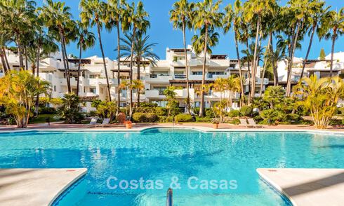 Top-of-the-line apartment for sale in the exclusive Puente Romano resort on Marbella's Golden Mile 784667