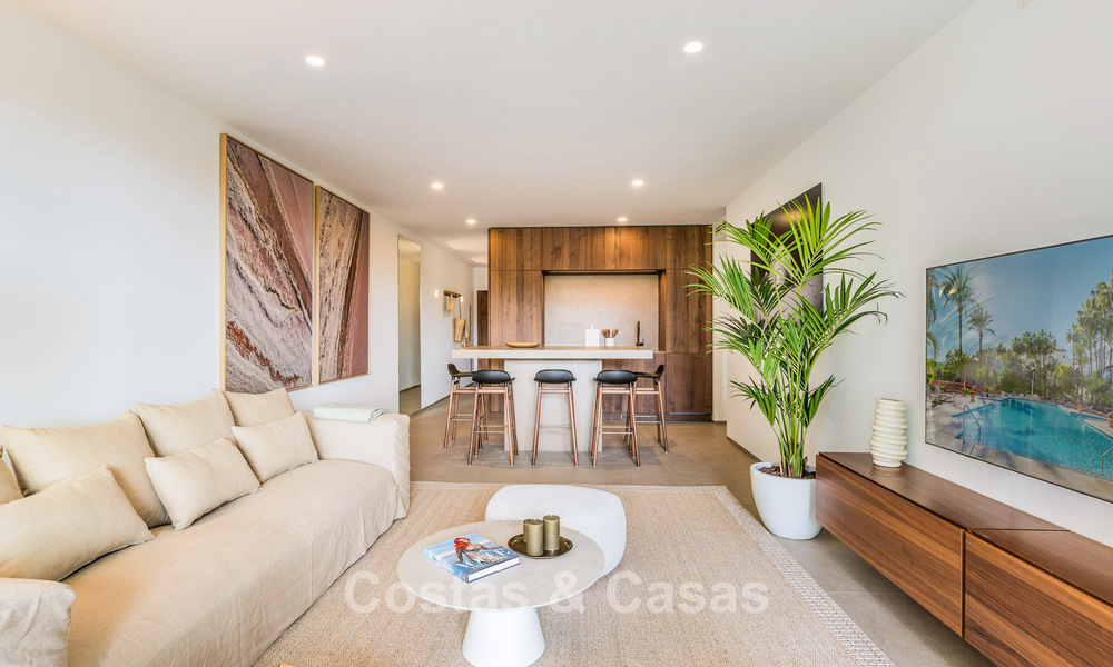 Top-of-the-line apartment for sale in the exclusive Puente Romano resort on Marbella's Golden Mile 784670