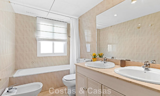 Bright 3-bedroom apartment for sale in La Quinta Golf Resort, Benahavis - Marbella 784716 