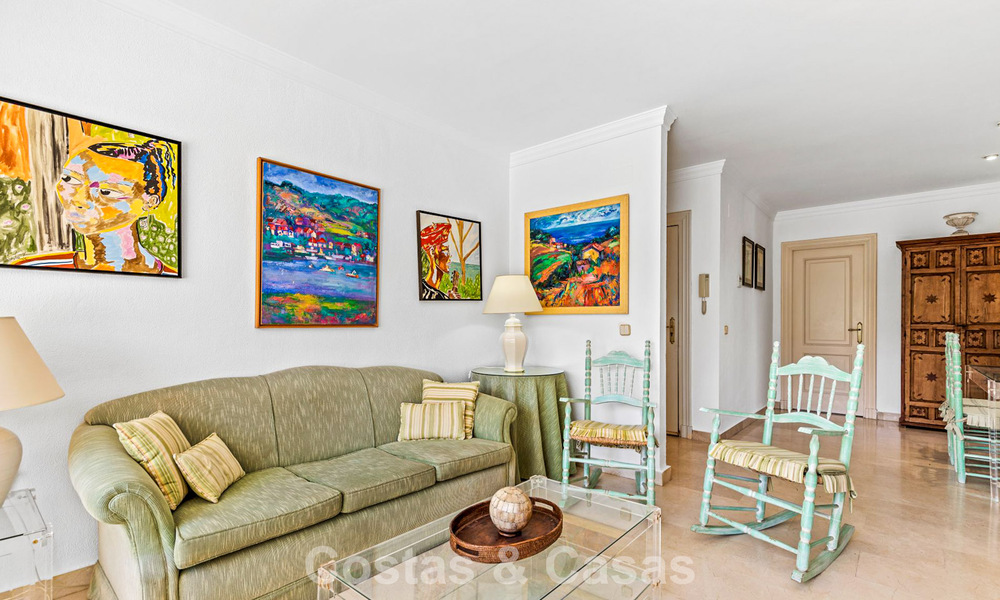 Bright 3-bedroom apartment for sale in La Quinta Golf Resort, Benahavis - Marbella 784740