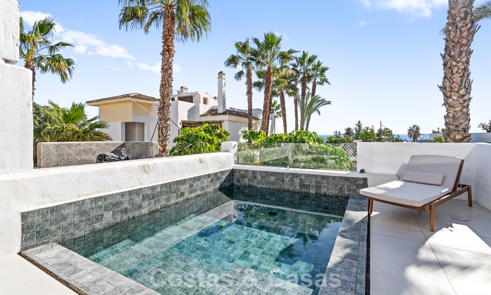 Renovated homes for sale within walking distance of a golf club, New Golden Mile between Marbella and Estepona 784748