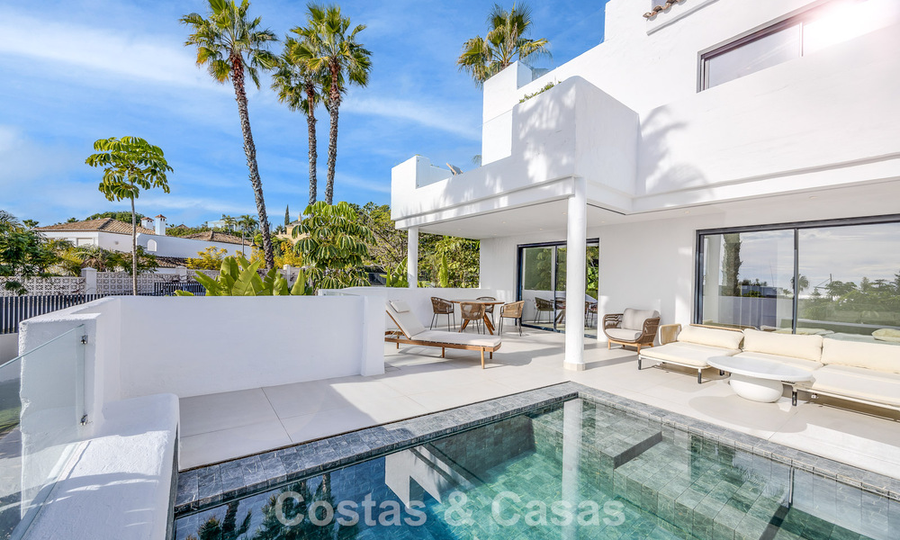 Renovated homes for sale within walking distance of a golf club, New Golden Mile between Marbella and Estepona 784749