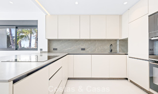 Renovated homes for sale within walking distance of a golf club, New Golden Mile between Marbella and Estepona 784768 