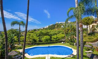 Modernized luxury apartment with panoramic sea views for sale in a golf resort in Marbella - Benahavis 784842 