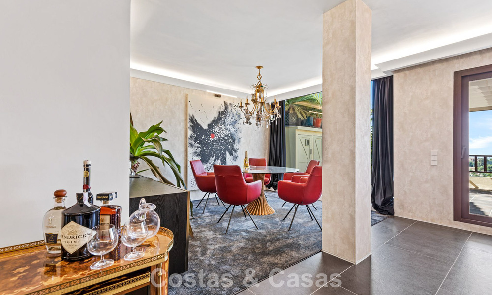 Modernized luxury apartment with panoramic sea views for sale in a golf resort in Marbella - Benahavis 784846