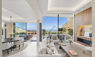 Duplex apartment with villa-like charm for sale in a luxury complex in La Quinta, Marbella - Benahavis 784873 