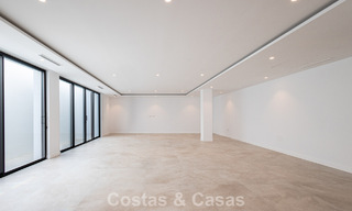 Modernist single-story luxury villa for sale in Nueva Andalucia, Marbella 799815 