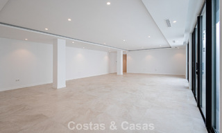 Modernist single-story luxury villa for sale in Nueva Andalucia, Marbella 799816 