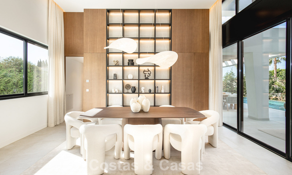 Modernist single-story luxury villa for sale in Nueva Andalucia, Marbella 799823