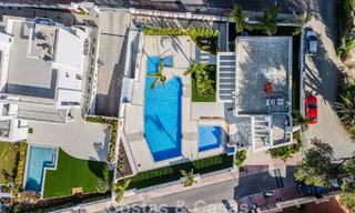 Semi-detached villa with golf, mountain, and sea views for sale close to amenities in Guadalmina and San Pedro, Marbella 785003 