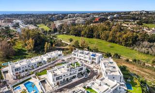 Semi-detached villa with golf, mountain, and sea views for sale close to amenities in Guadalmina and San Pedro, Marbella 785004 