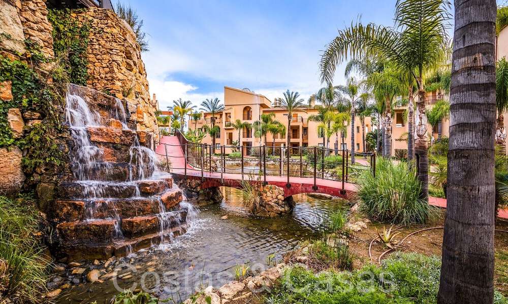 Ready to move in, luxury penthouse with panoramic views of golf, sea and mountains for sale in Benahavis - Marbella 784810