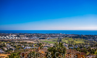 Ready to move in, luxury penthouse with panoramic views of golf, sea and mountains for sale in Benahavis - Marbella 784822 
