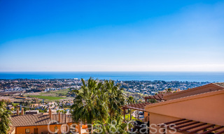 Ready to move in, luxury penthouse with panoramic views of golf, sea and mountains for sale in Benahavis - Marbella 784827 