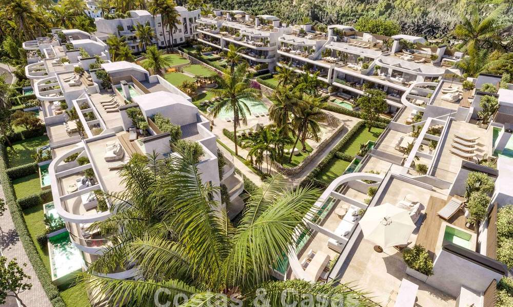 Innovative off-plan apartments for sale within walking distance of amenities and the beach in Estepona, Costa de Sol 784921