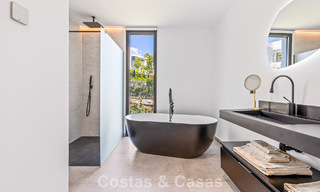 Move-in ready, contemporary luxury villa for sale on the golf course on the New Golden Mile, Marbella - Estepona 785143 