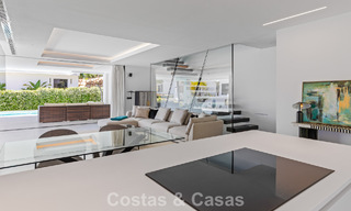 Move-in ready, contemporary luxury villa for sale on the golf course on the New Golden Mile, Marbella - Estepona 785147 