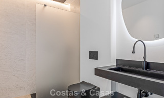 Move-in ready, contemporary luxury villa for sale on the golf course on the New Golden Mile, Marbella - Estepona 785152 
