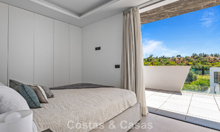Move-in ready, contemporary luxury villa for sale on the golf course on the New Golden Mile, Marbella - Estepona 785157 