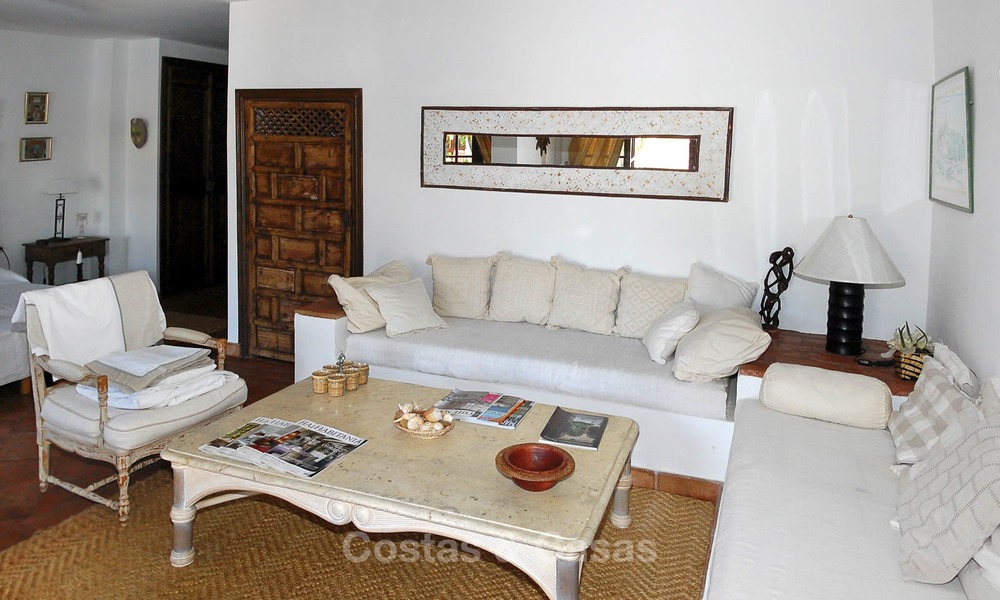Villa for sale in Marbella east, Costa del Sol 11801