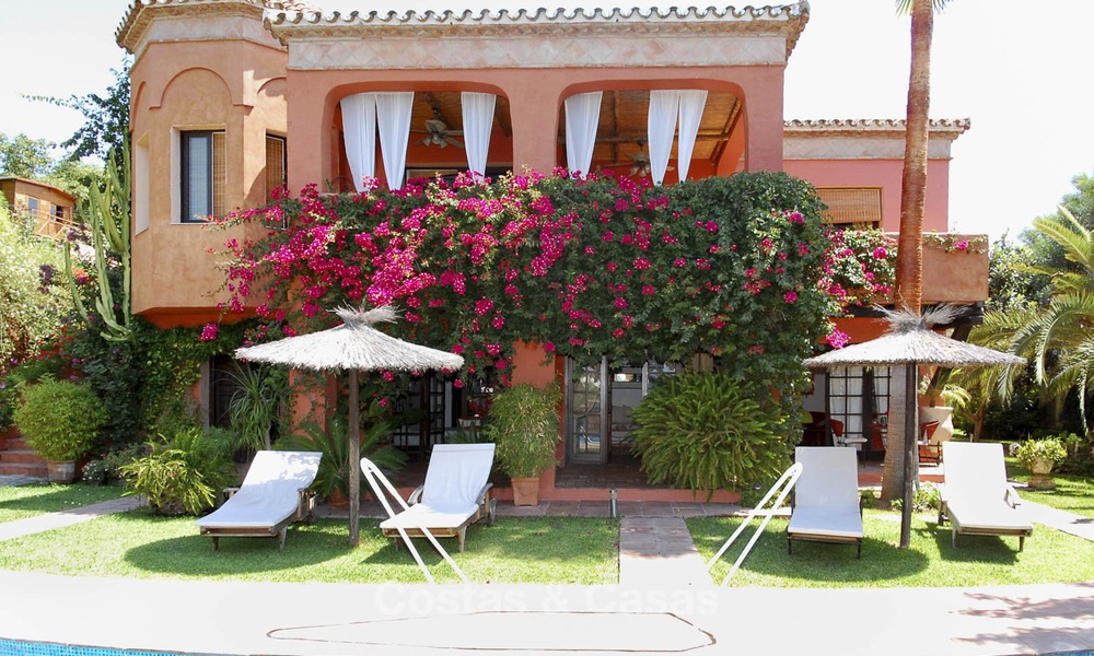 Villa for sale in Marbella east, Costa del Sol 11815