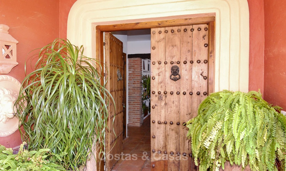 Villa for sale in Marbella east, Costa del Sol 11822